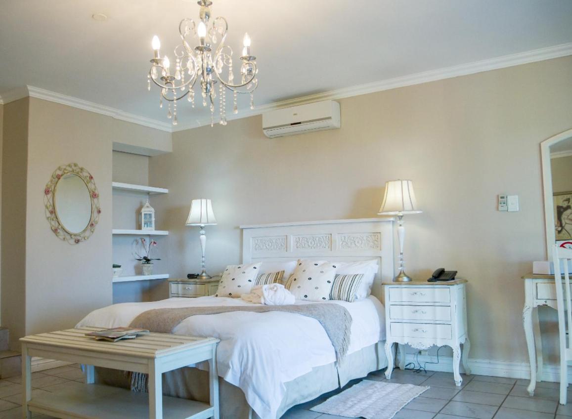 Amoris Guest House-Waterkloof Ridge พริทอเรีย ภายนอก รูปภาพ