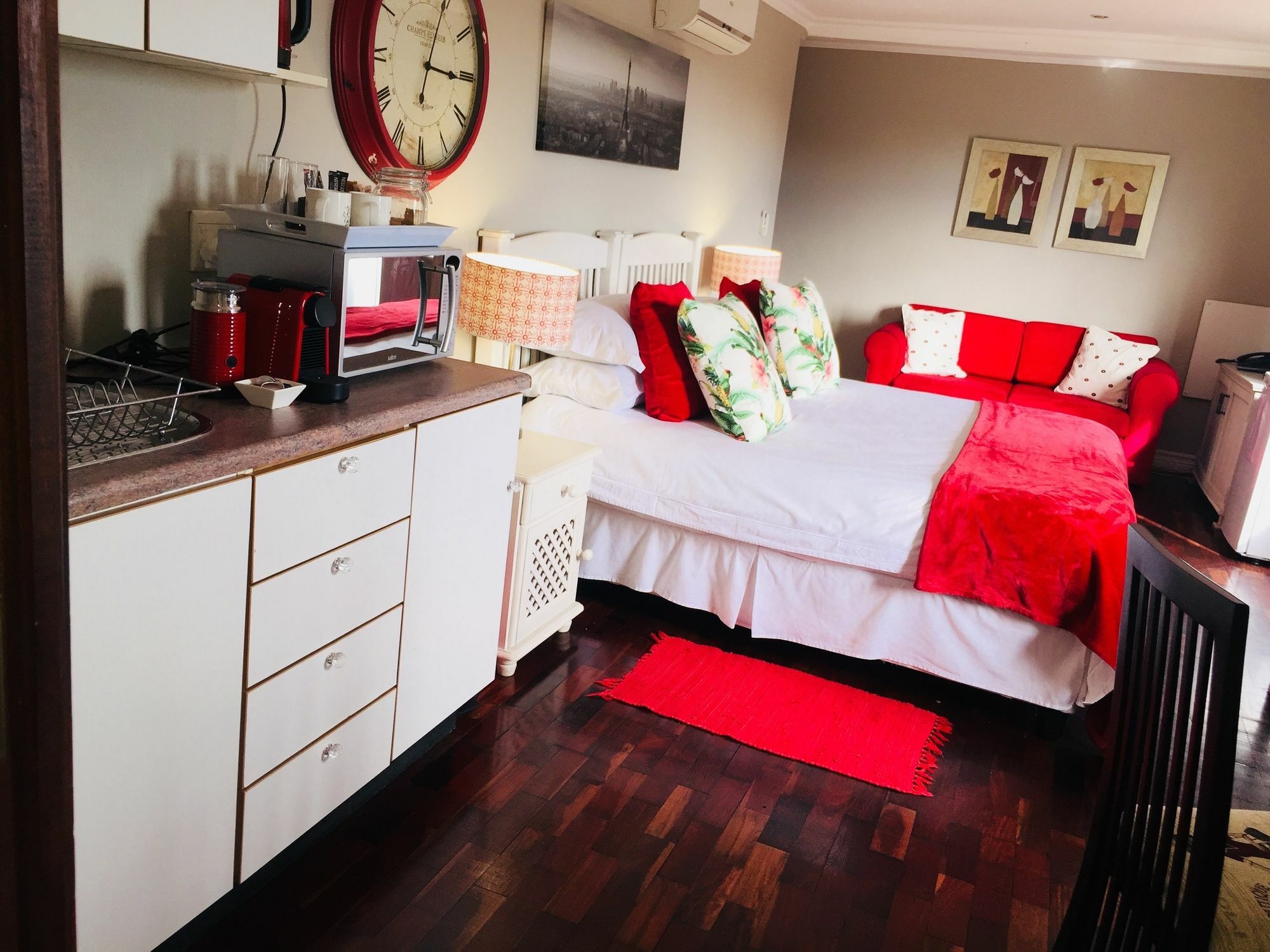 Amoris Guest House-Waterkloof Ridge พริทอเรีย ภายนอก รูปภาพ