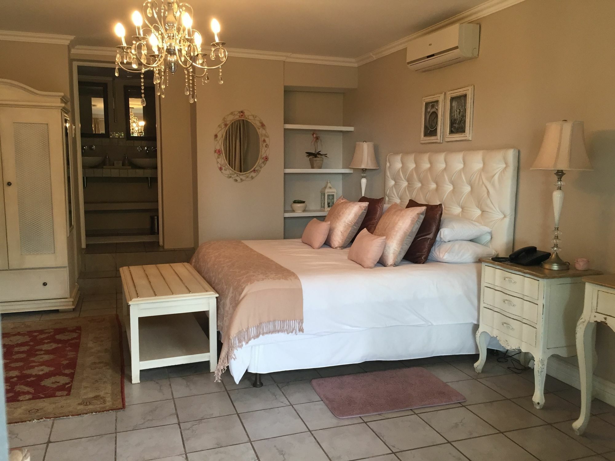 Amoris Guest House-Waterkloof Ridge พริทอเรีย ภายนอก รูปภาพ